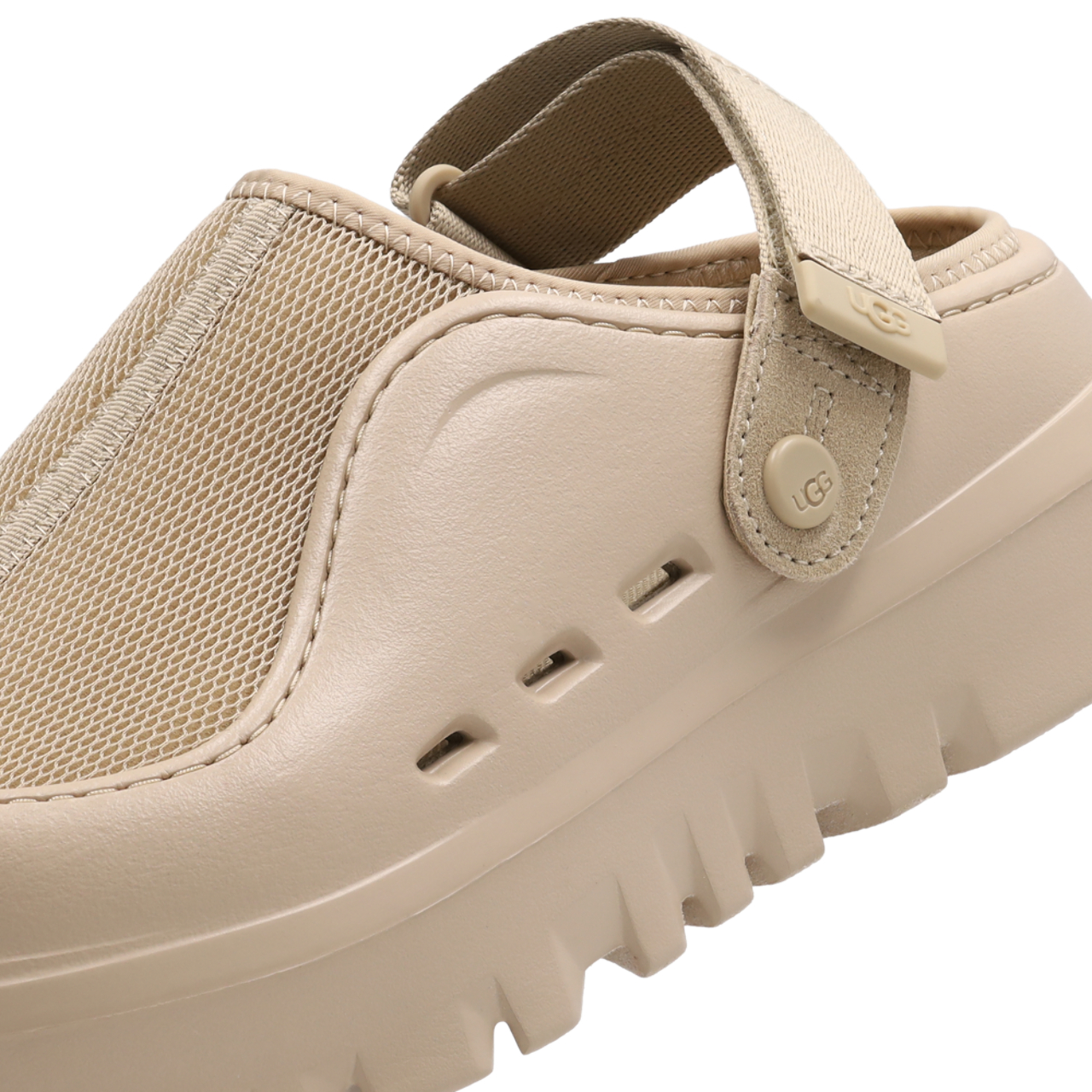 UGG Peakmod Image 8 sur 8. Appuyez pour ouvrir la galerie de photos.