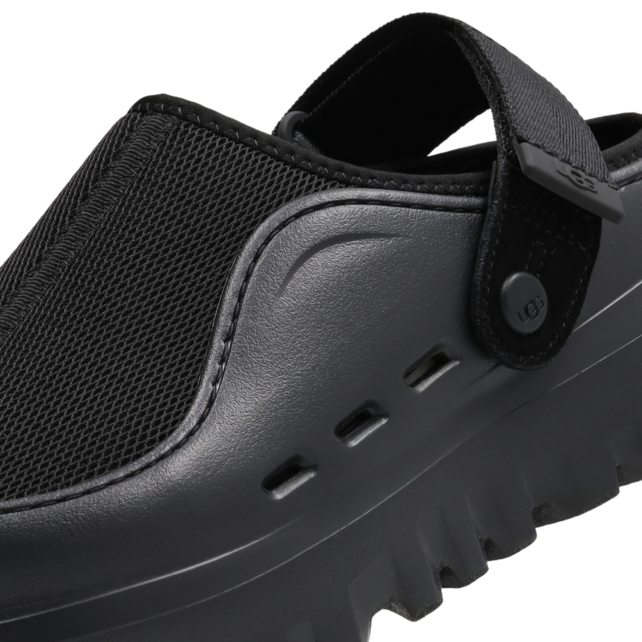 UGG Peakmod Image 8 sur 8. Appuyez pour ouvrir la galerie de photos.