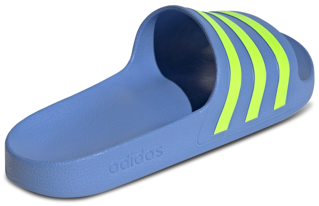 adidas Adilette Aqua Imagen 3 de 6. Toque para abrir la galería de fotos.