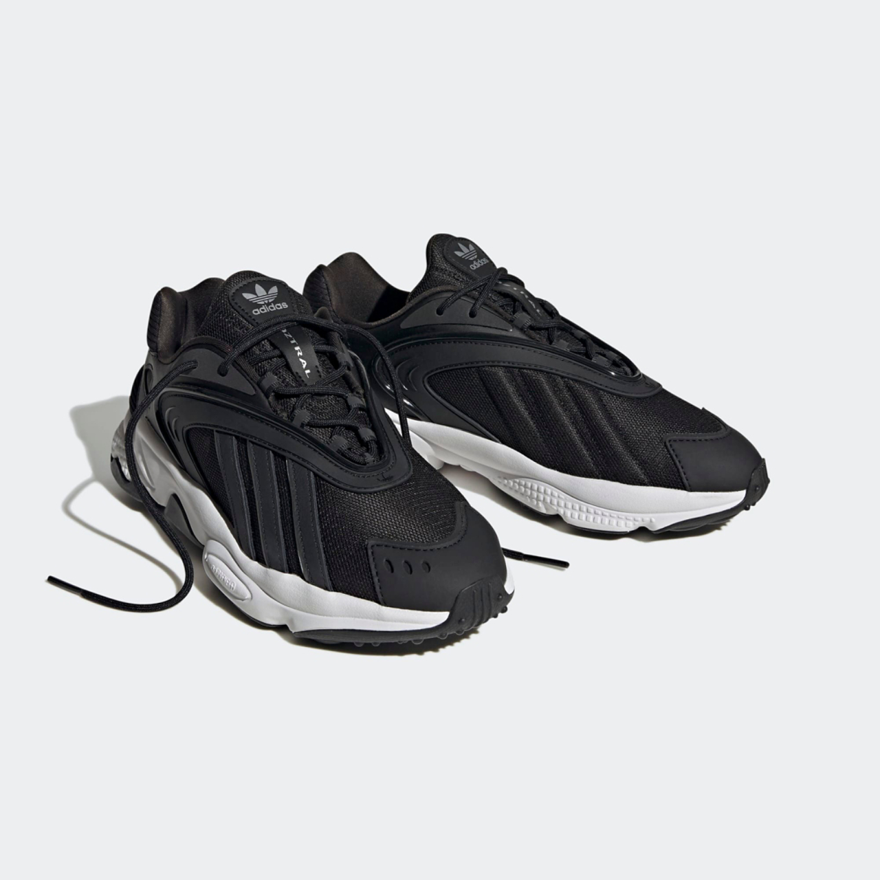 adidas Oztral Bild 2 von 6. Antippen, um die Fotogalerie zu öffnen.