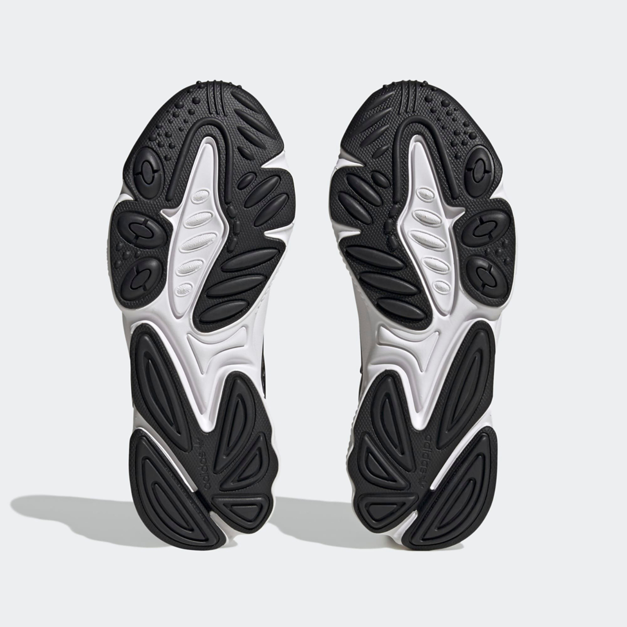 adidas Oztral Bild 6 von 6. Antippen, um die Fotogalerie zu öffnen.