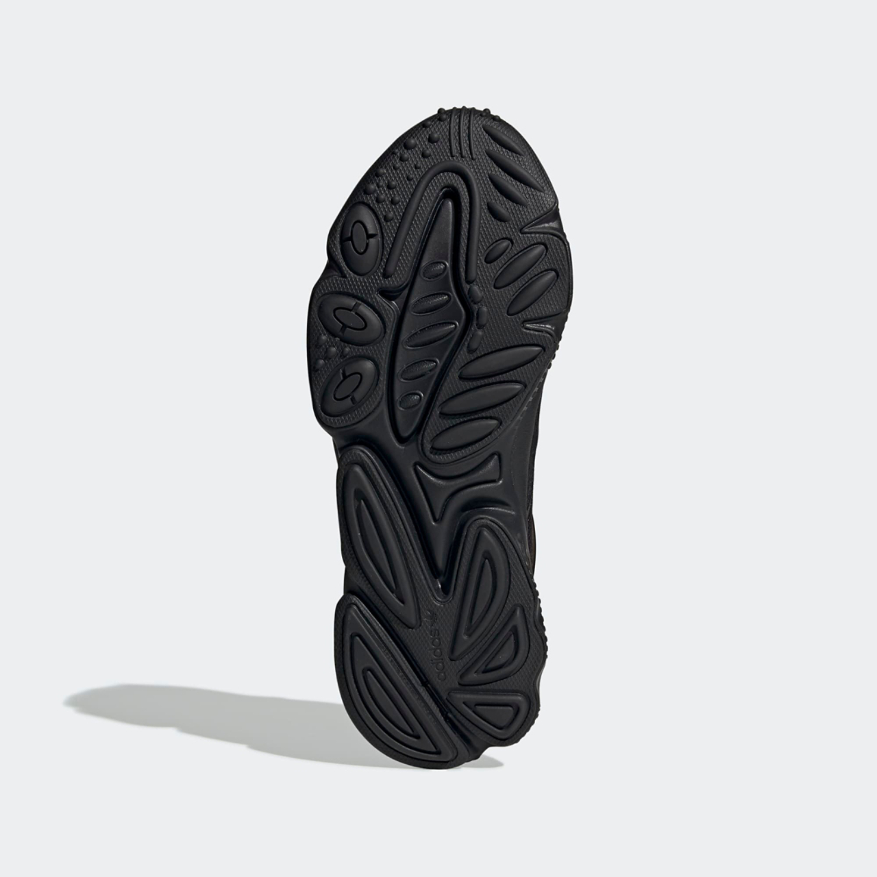 adidas Ozweego Imagen 6 de 6. Toque para abrir la galería de fotos.