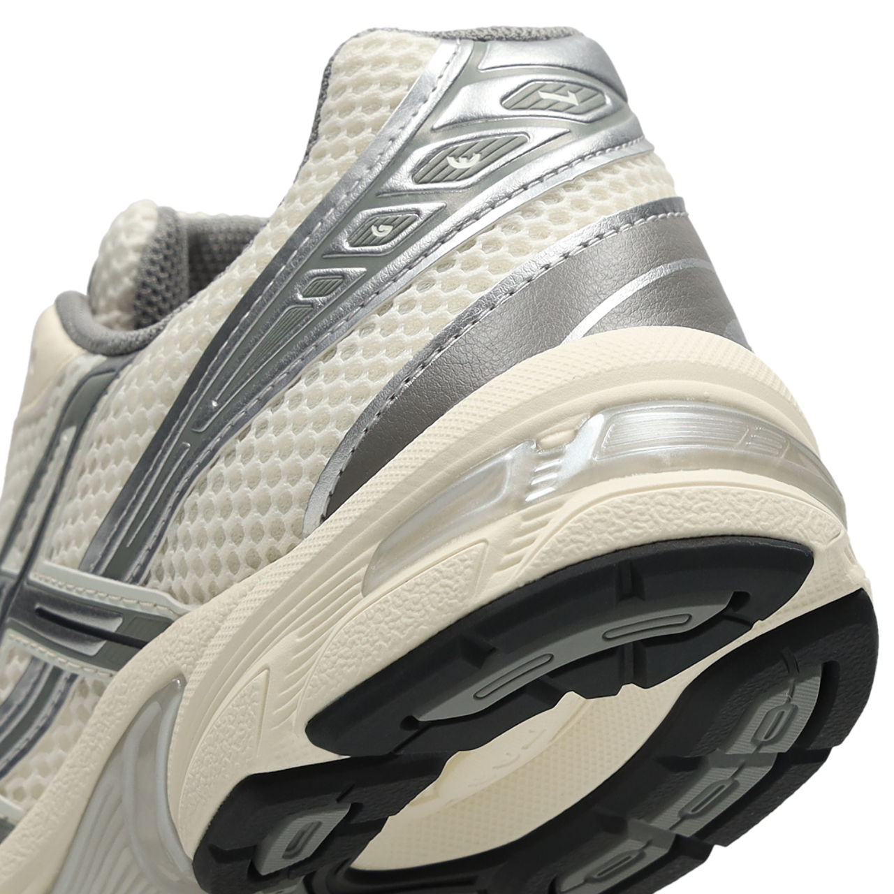 Asics GEL-1130 Image 7 of 7. Tap to open photo gallery.