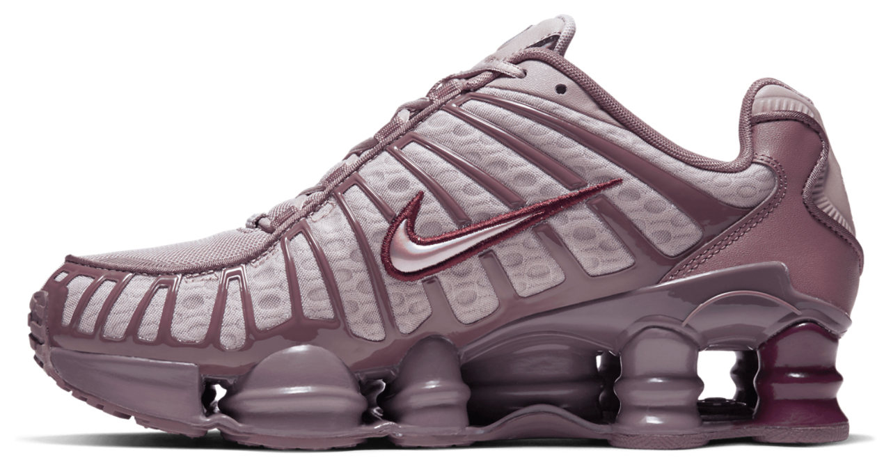 Nike Shox TL Image 4 of 6. Tap to open photo gallery.