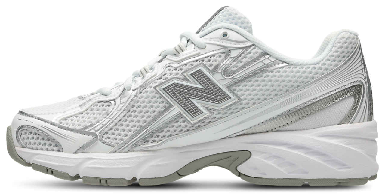 New Balance 740 Image 4 of 7. Tap to open photo gallery.