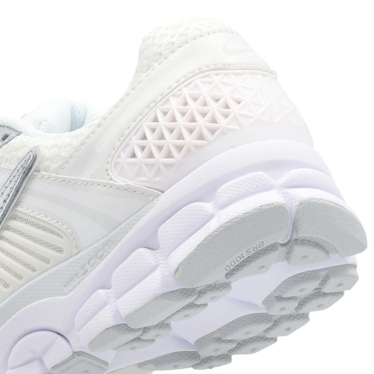 Nike Zoom Vomero 5 Image 7 of 7. Tap to open photo gallery.