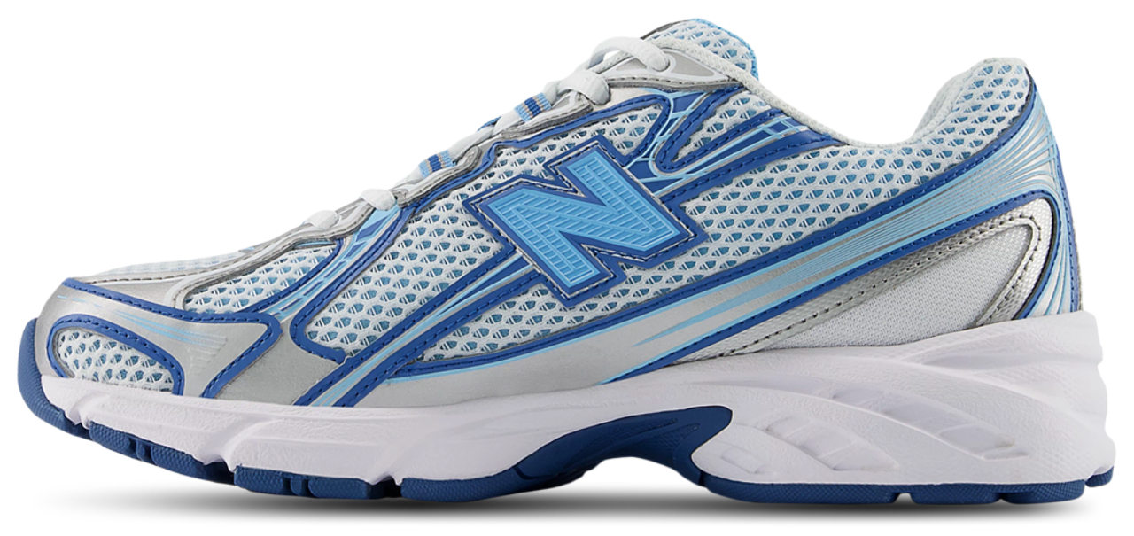 New Balance 740 Image 4 of 6. Tap to open photo gallery.