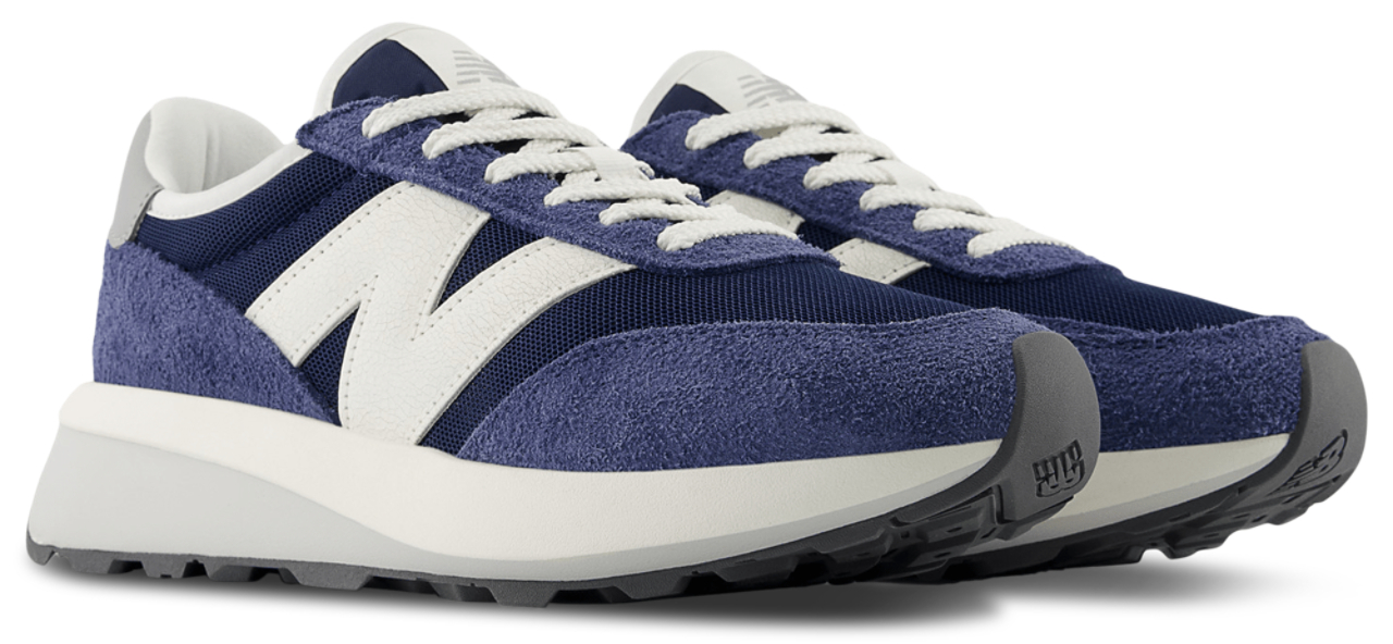 New Balance 370 Image 2 of 6. Tap to open photo gallery.