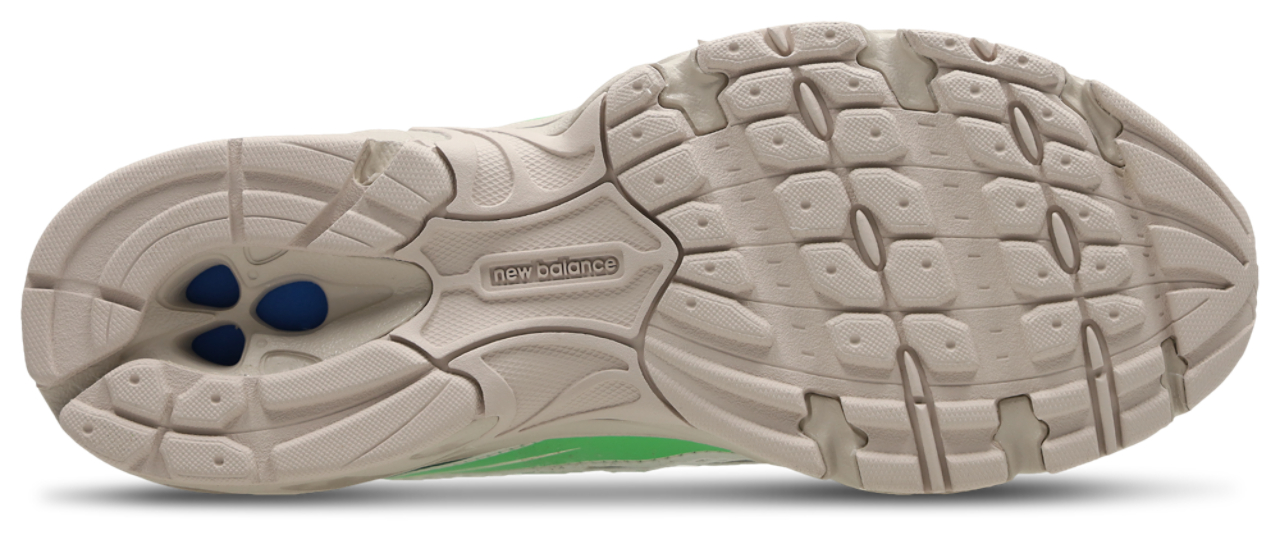 New Balance 740 Image 6 of 8. Tap to open photo gallery.