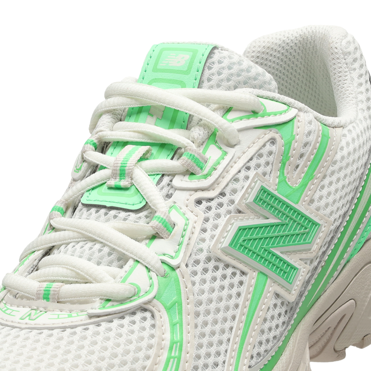 New Balance 740 Image 8 of 8. Tap to open photo gallery.