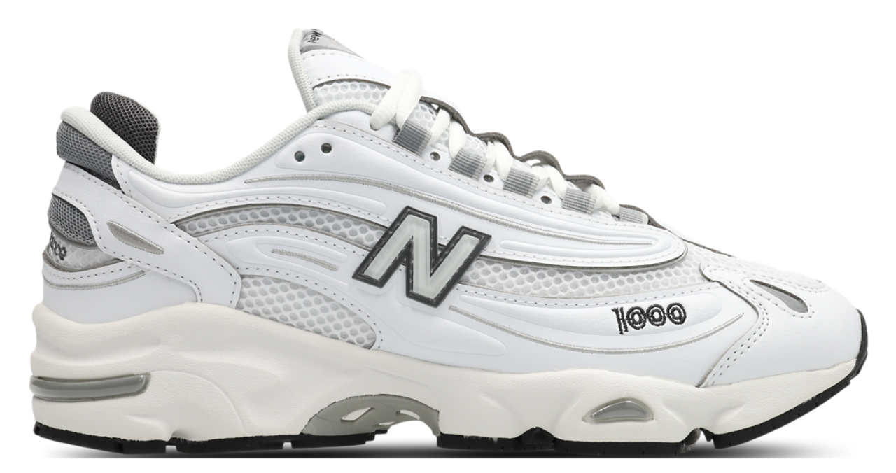 New Balance 1000 Image 1 sur 8. Appuyez pour ouvrir la galerie de photos.