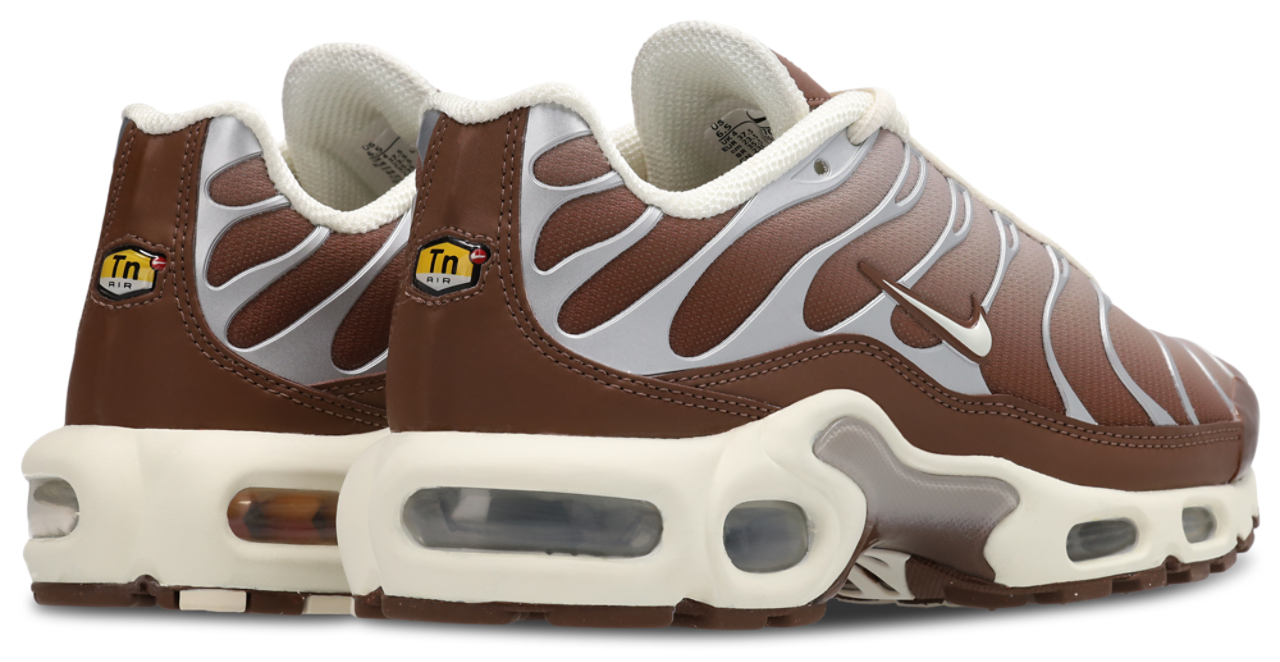 Nike Air Max Tuned 1 Image 3 of 7. Tap to open photo gallery.