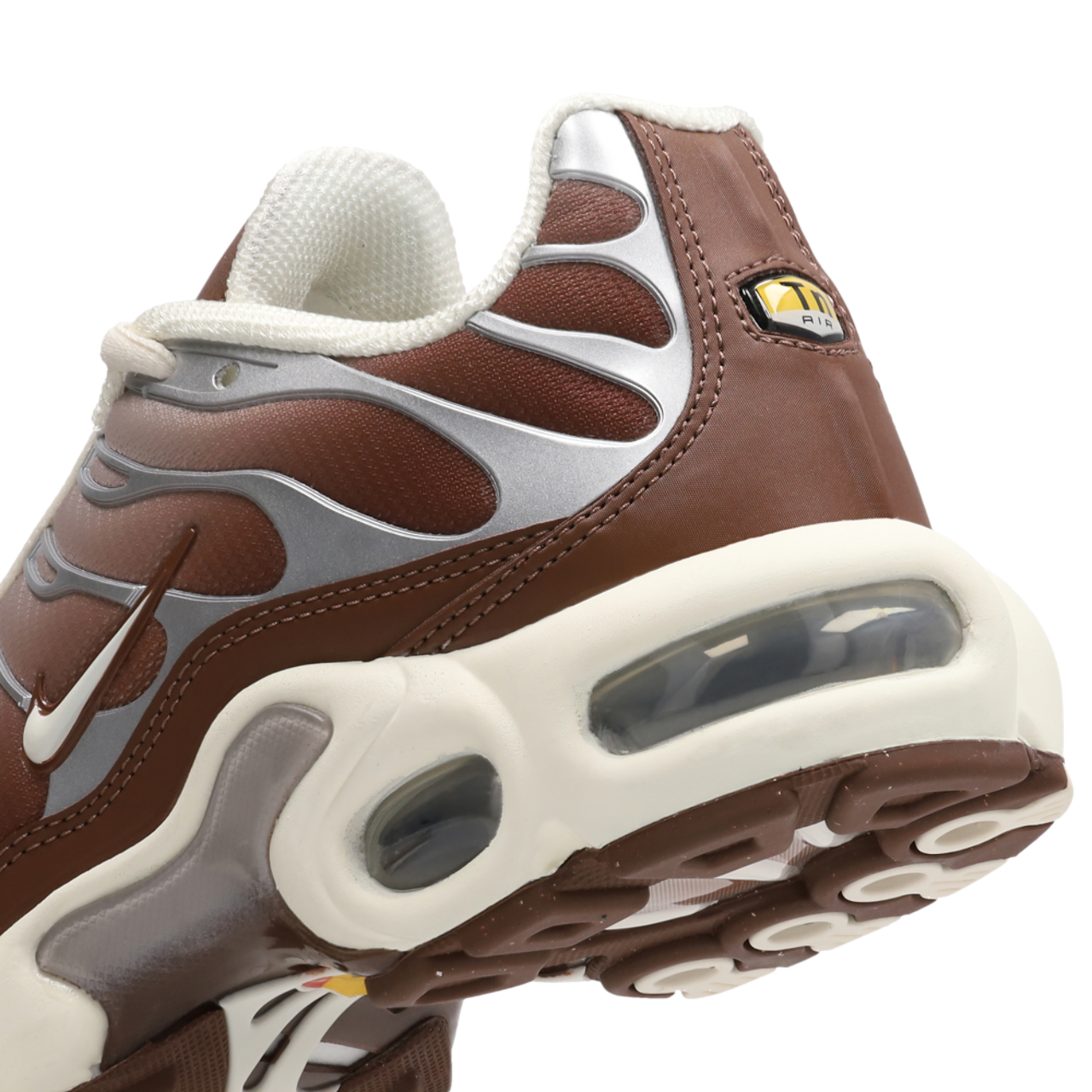 Nike Air Max Tuned 1 Image 7 of 7. Tap to open photo gallery.
