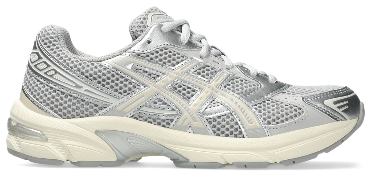 Asics GEL-1130 Image 1 of 5. Tap to open photo gallery.