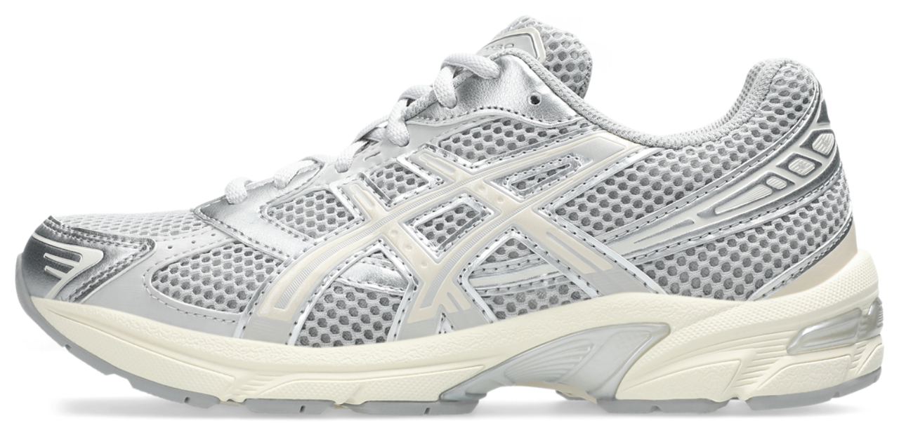 Asics GEL-1130 Image 3 of 5. Tap to open photo gallery.