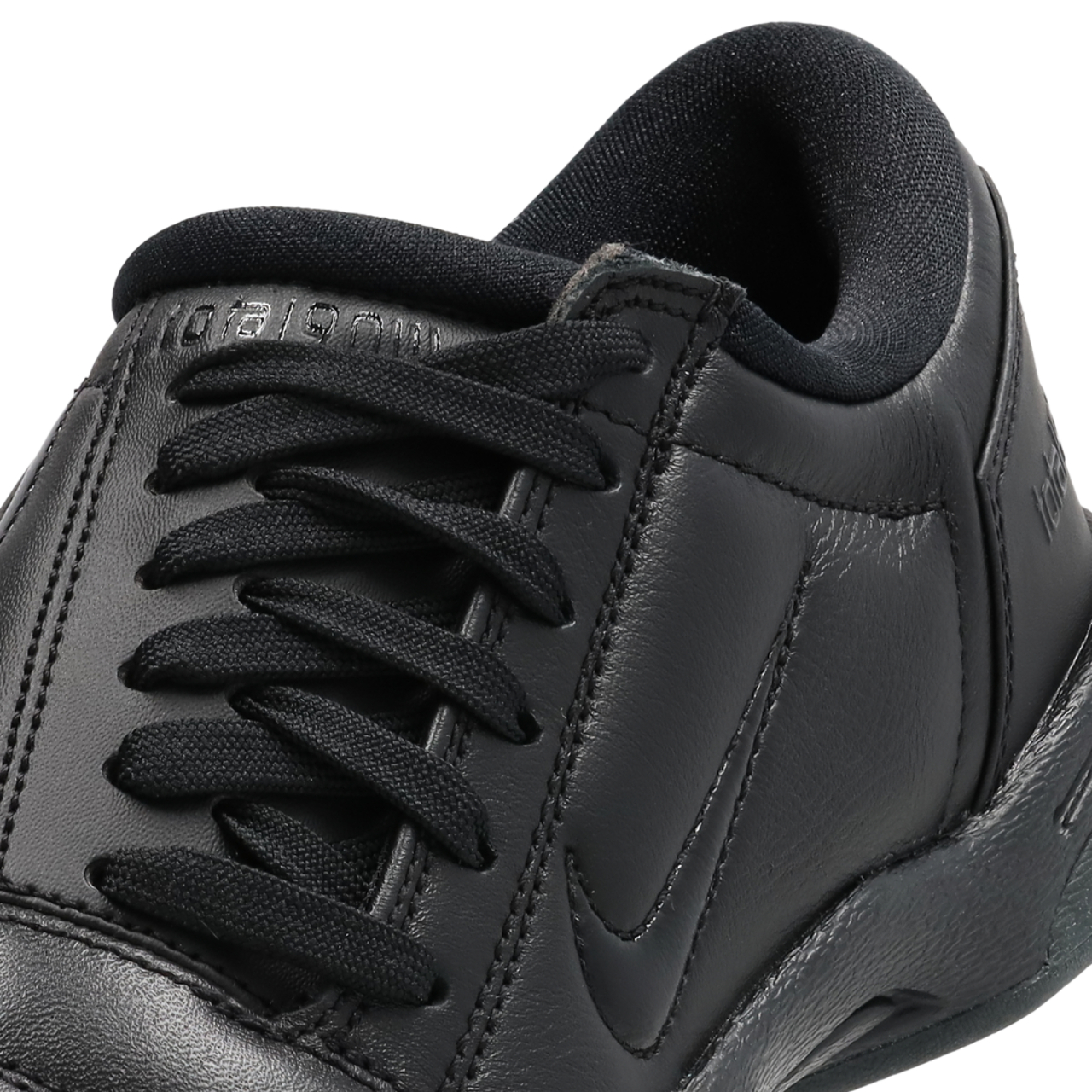 Nike Total 90 Image 8 of 8. Tap to open photo gallery.