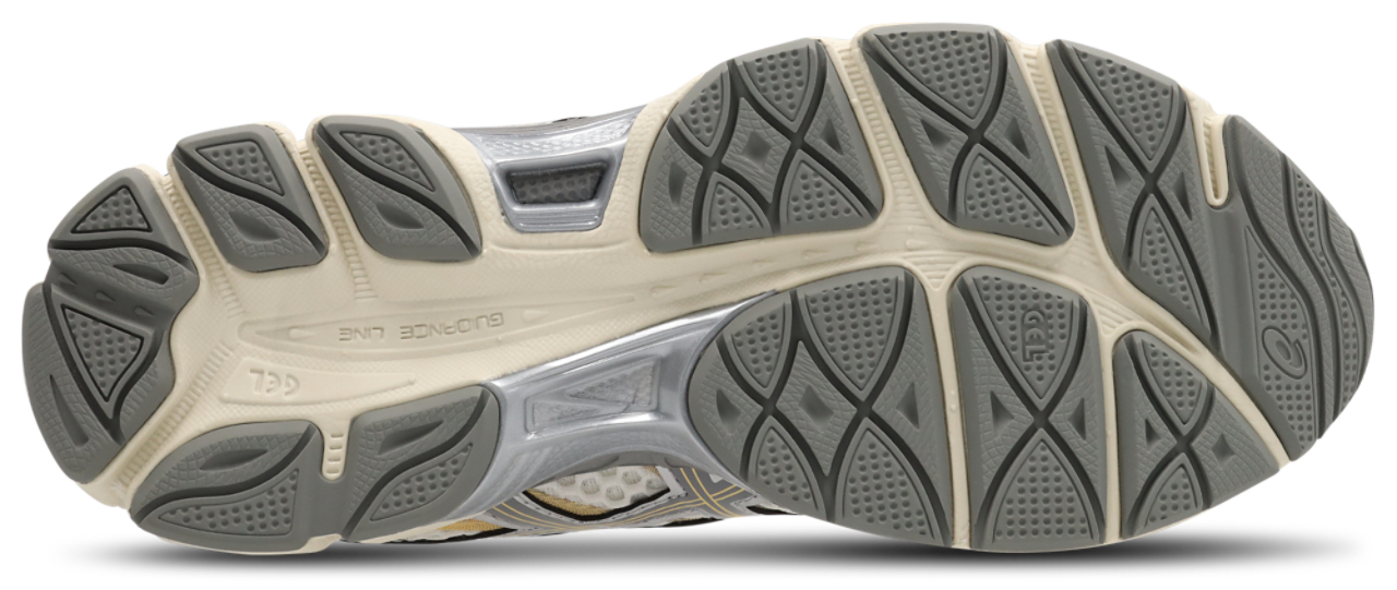 Asics GEL-CUMULUS 16 Image 6 of 7. Tap to open photo gallery.