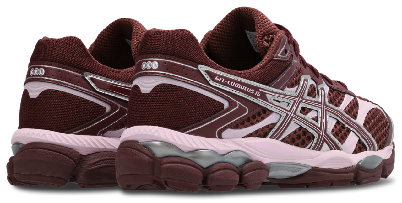 Asics GEL-CUMULUS 16 Image 3 of 7. Tap to open photo gallery.