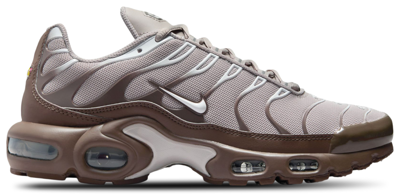 Nike Air Max Tuned 1 Image 1 of 6. Tap to open photo gallery.