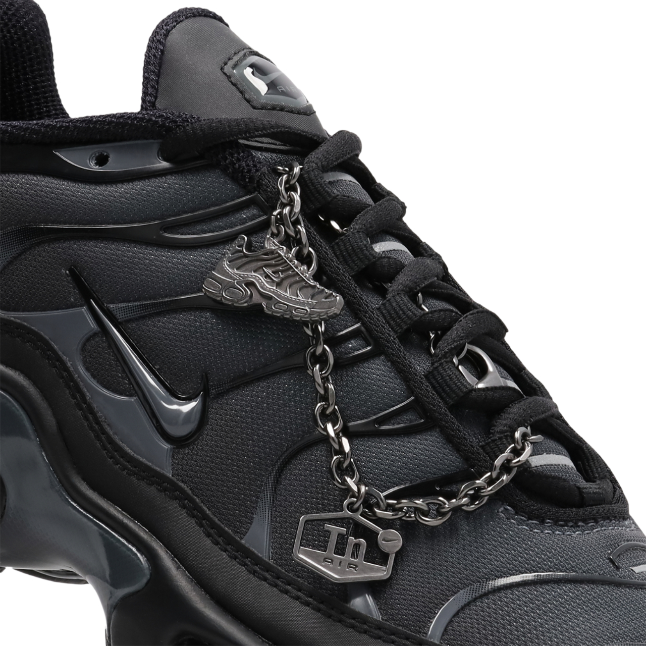 Nike Air Max Tuned 1 Image 7 of 7. Tap to open photo gallery.