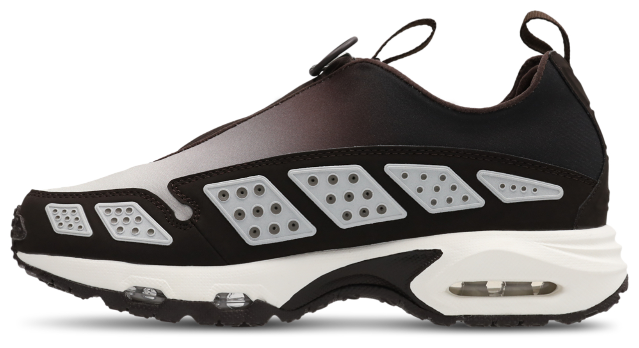 Nike Air Max SNDR Image 4 of 7. Tap to open photo gallery.