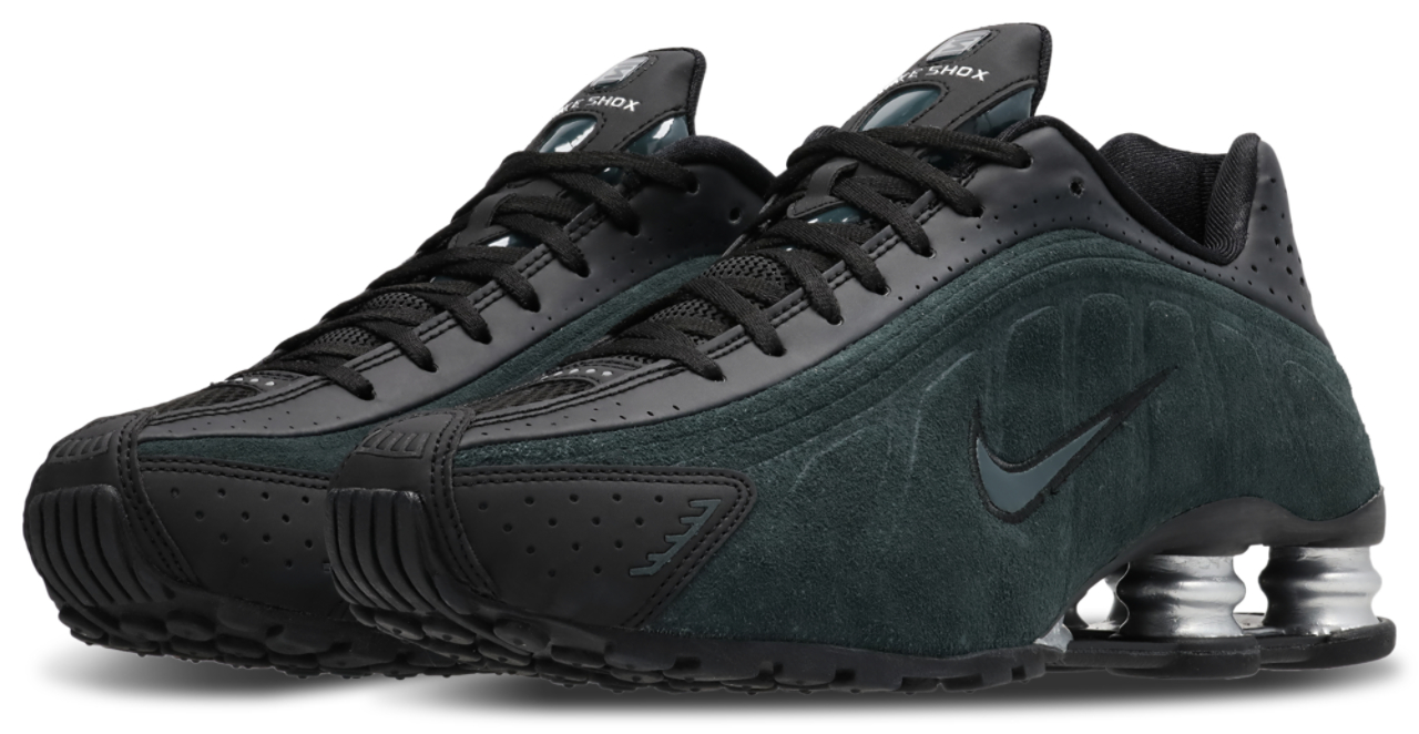 Nike Shox R4 Image 2 of 7. Tap to open photo gallery.