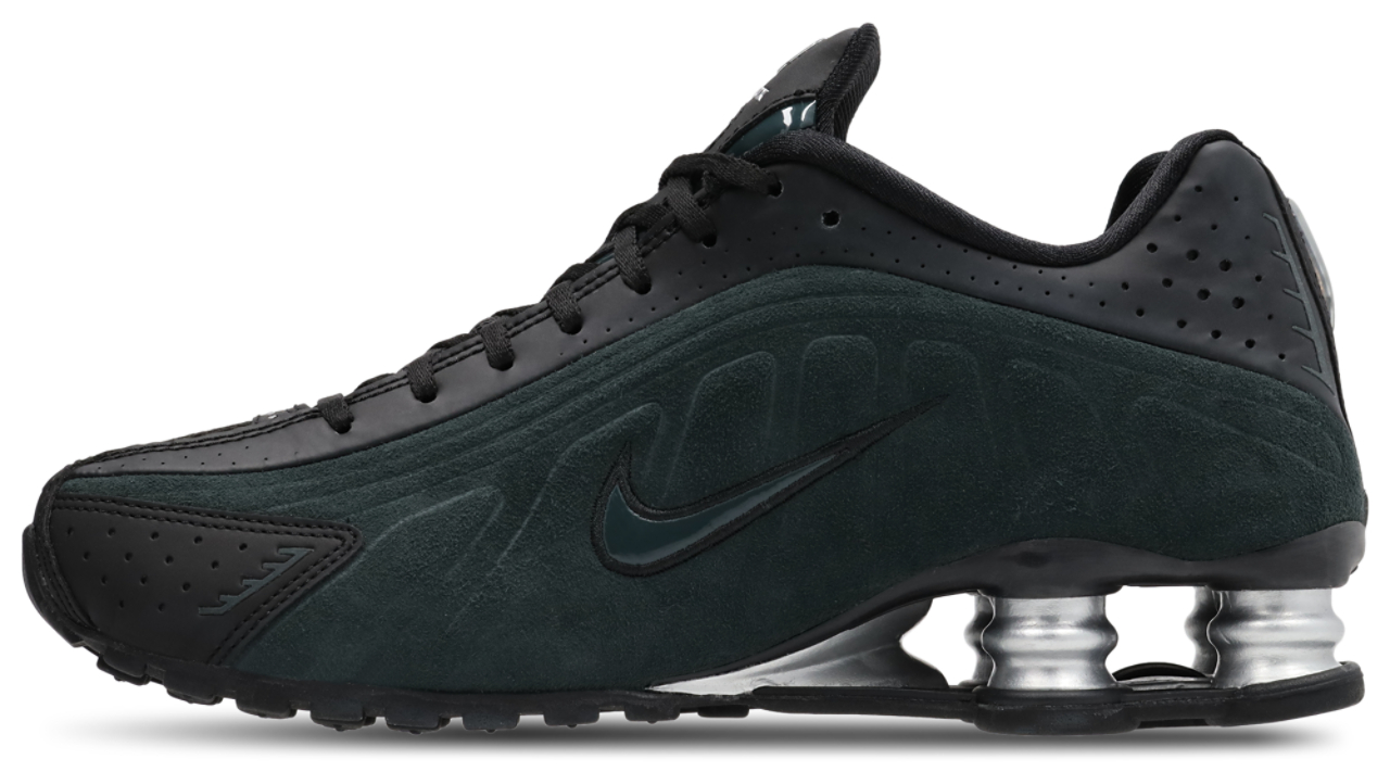 Nike Shox R4 Image 4 of 7. Tap to open photo gallery.