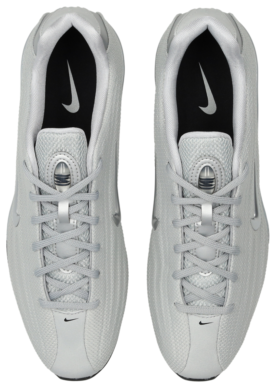 Nike Shox Z Image 5 of 7. Tap to open photo gallery.