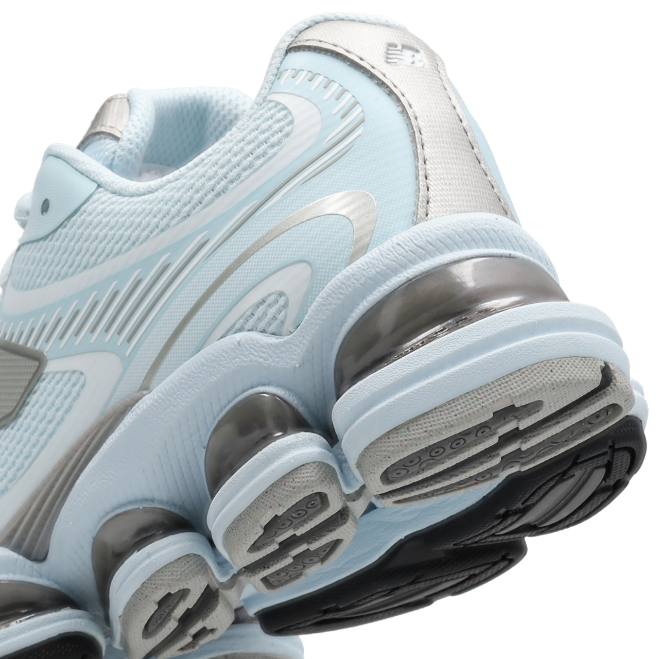 New Balance Abzorb 2000 Image 7 sur 7. Appuyez pour ouvrir la galerie de photos.