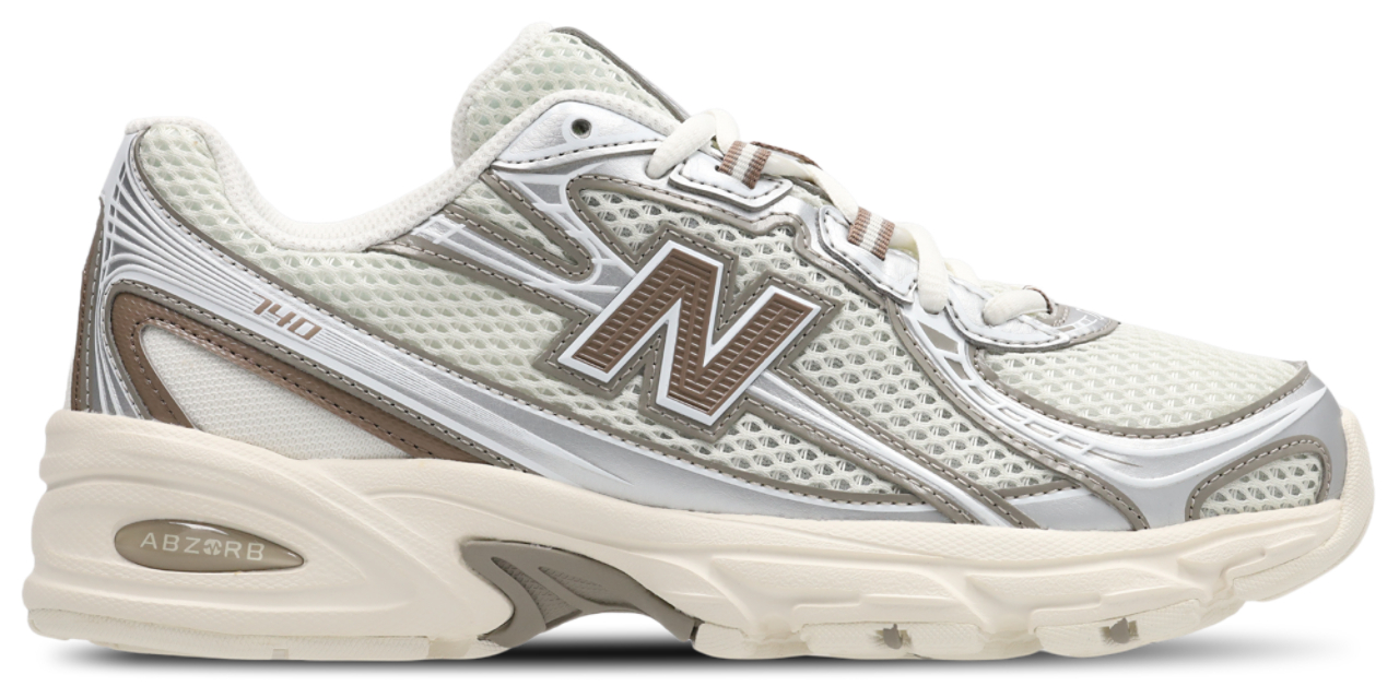 New Balance 740 Image 1 sur 7. Appuyez pour ouvrir la galerie de photos.