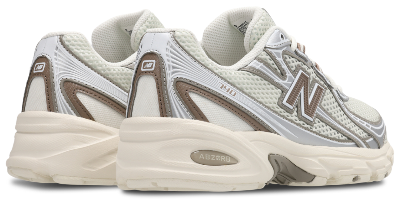 New Balance 740 Image 3 sur 7. Appuyez pour ouvrir la galerie de photos.
