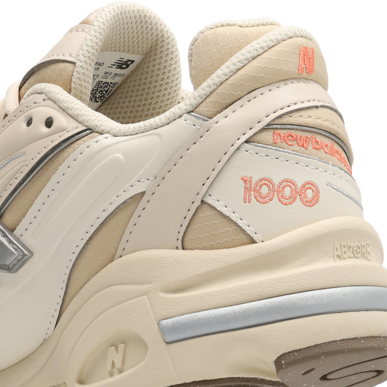 New Balance 1000 Image 7 of 8. Tap to open photo gallery.