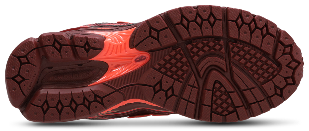 New Balance 1906R Image 6 of 7. Tap to open photo gallery.