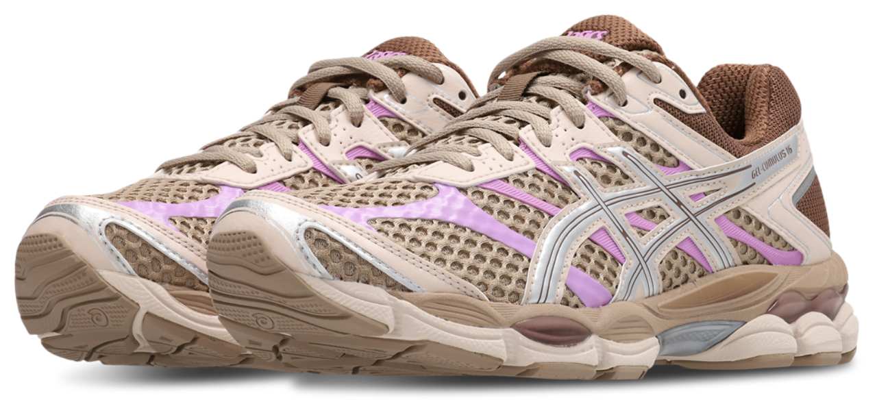 Asics GEL-CUMULUS 16 Image 2 of 7. Tap to open photo gallery.