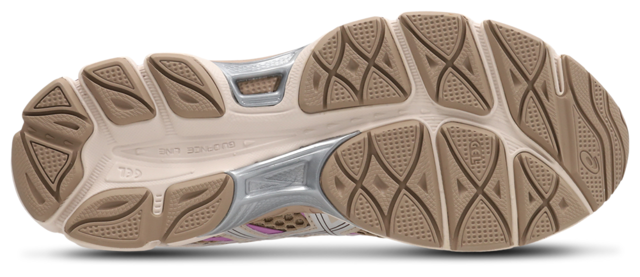 Asics GEL-CUMULUS 16 Image 6 of 7. Tap to open photo gallery.