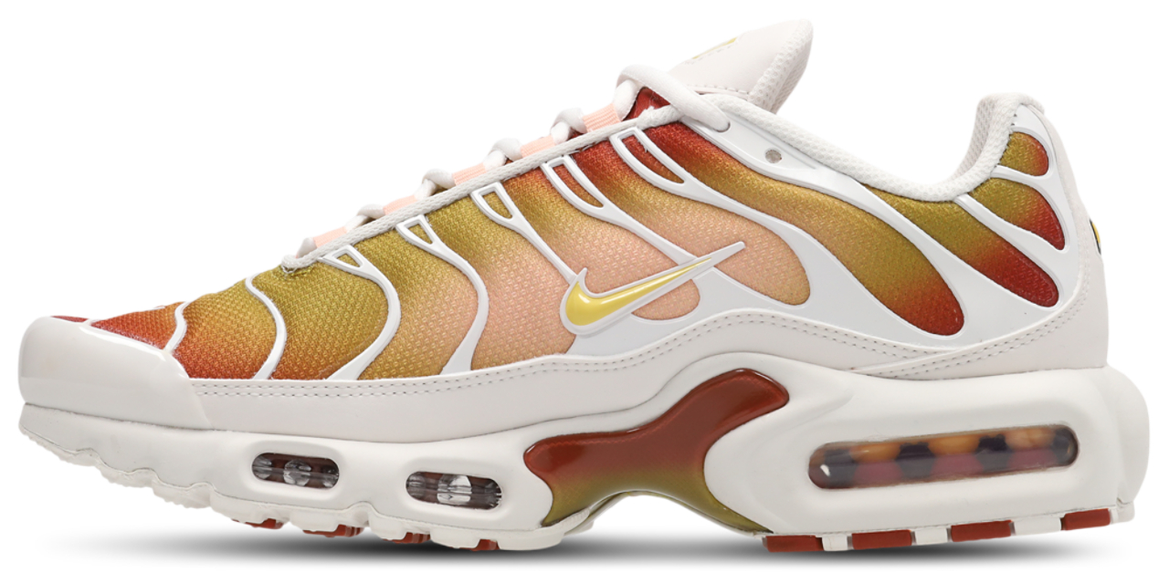 Nike Air Max Tuned 1 Image 4 of 7. Tap to open photo gallery.