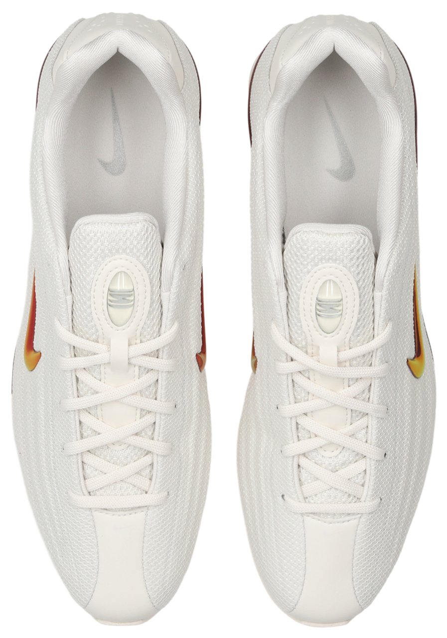 Nike Shox Z Image 5 of 8. Tap to open photo gallery.