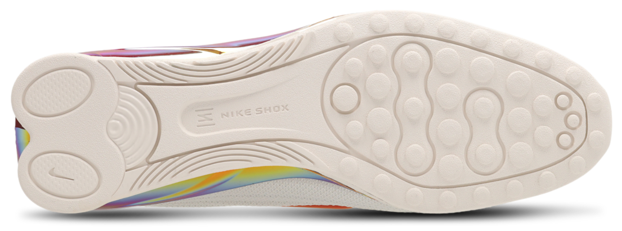 Nike Shox Z Image 6 of 8. Tap to open photo gallery.