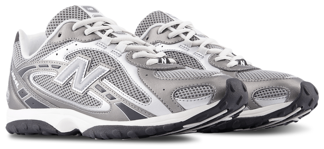 New Balance 204L Afbeelding 2 van 6. Tik om de fotogalerij te openen..