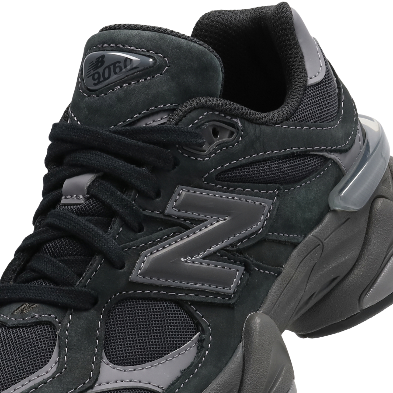 New Balance 9060 Image 8 sur 8. Appuyez pour ouvrir la galerie de photos.