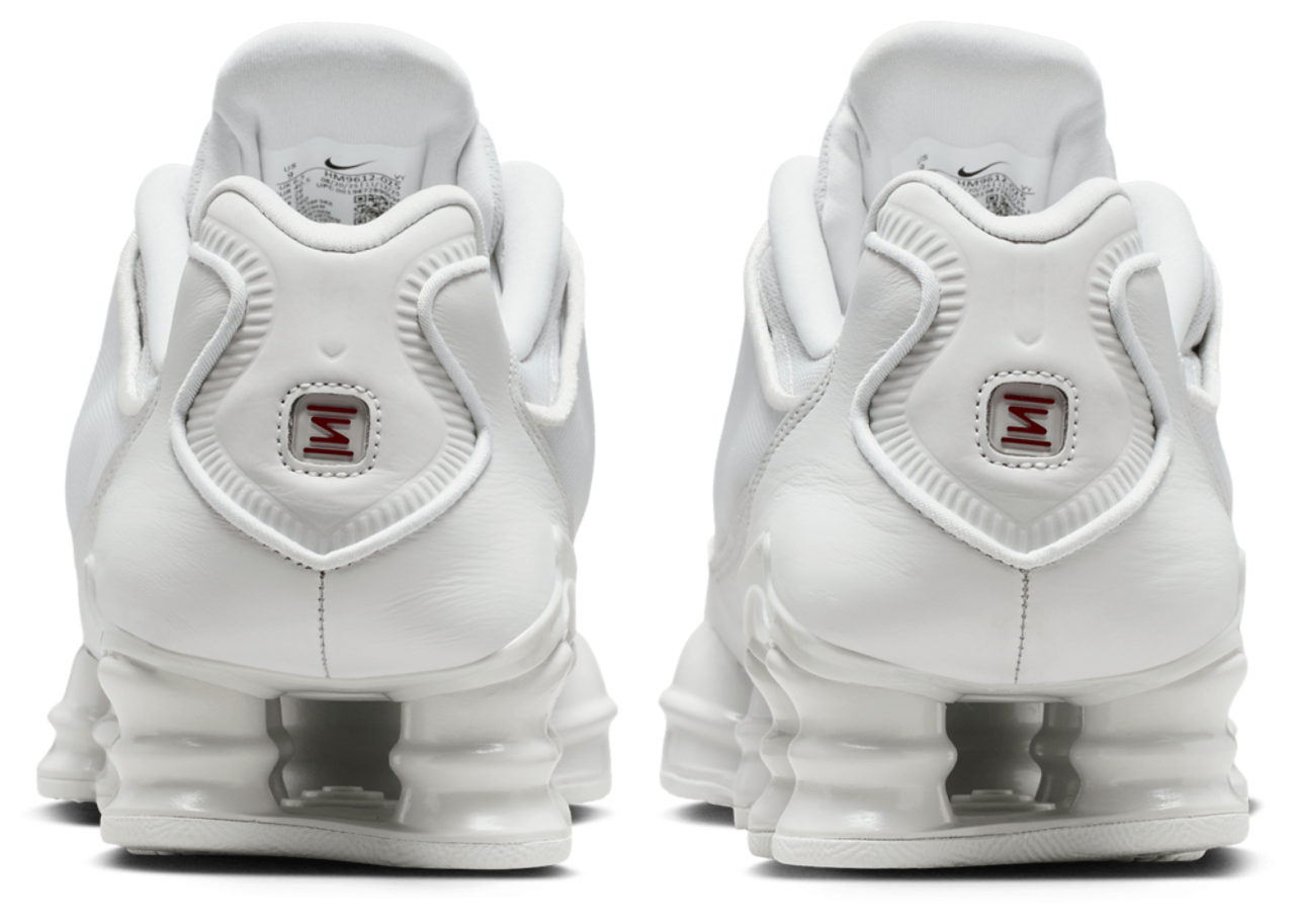 Nike Shox Shroud Image 6 sur 6. Appuyez pour ouvrir la galerie de photos.