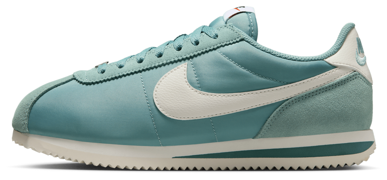Nike Cortez Image 3 of 6. Tap to open photo gallery.