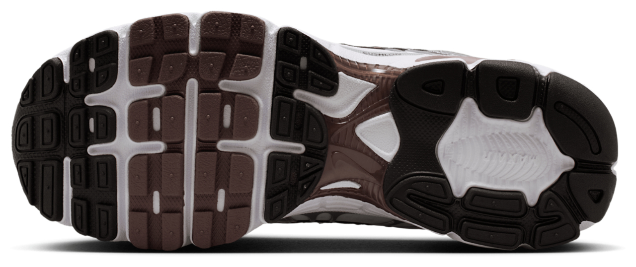 Nike Air Max Moto 2K Image 5 sur 6. Appuyez pour ouvrir la galerie de photos.