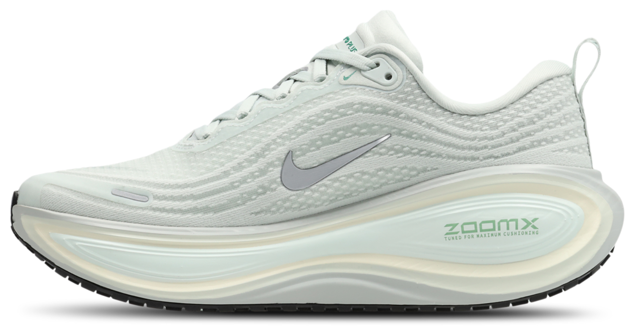 Nike Zoom Vomero Plus Image 4 of 7. Tap to open photo gallery.