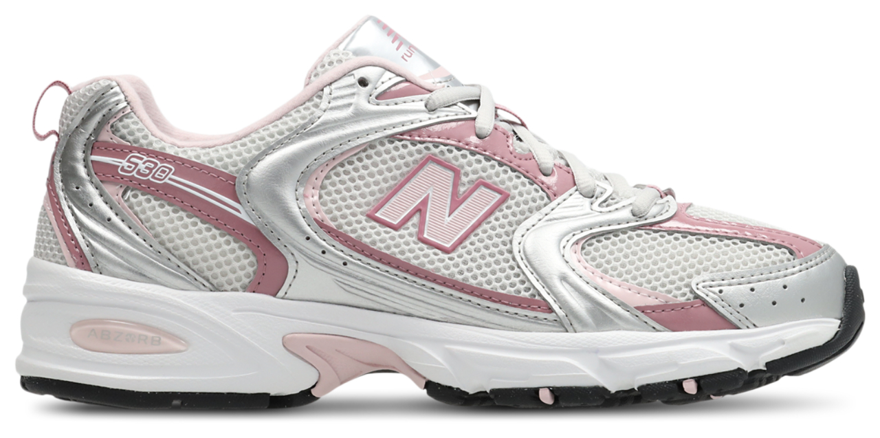 New Balance 530 Image 1 sur 8. Appuyez pour ouvrir la galerie de photos.
