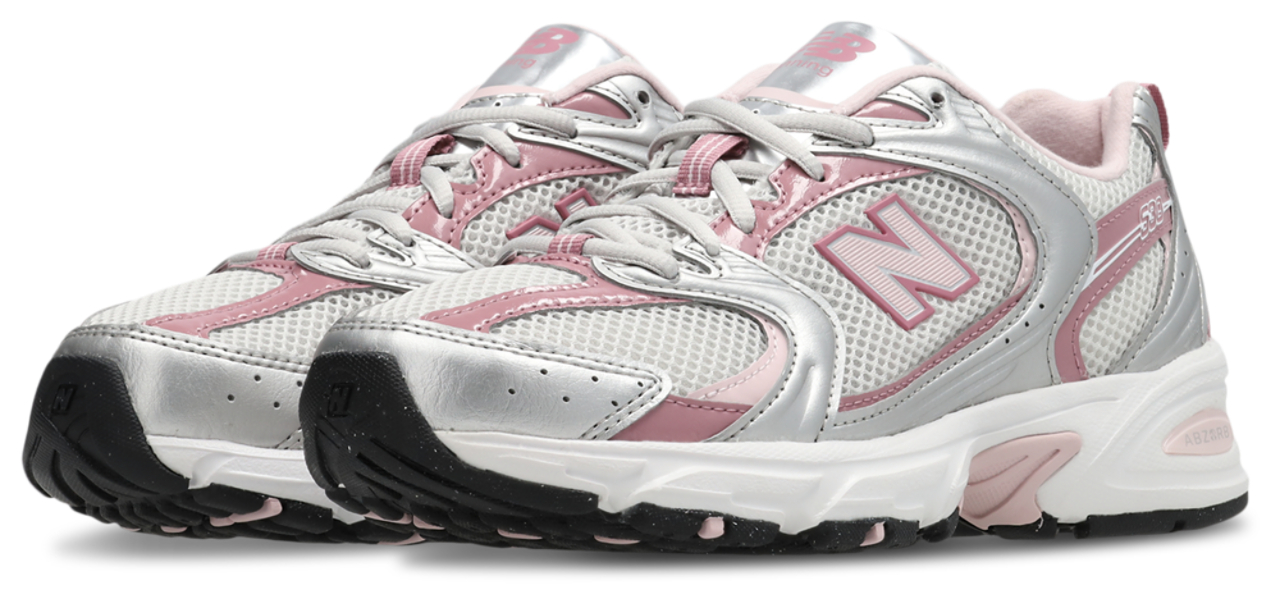New Balance 530 Image 2 sur 8. Appuyez pour ouvrir la galerie de photos.