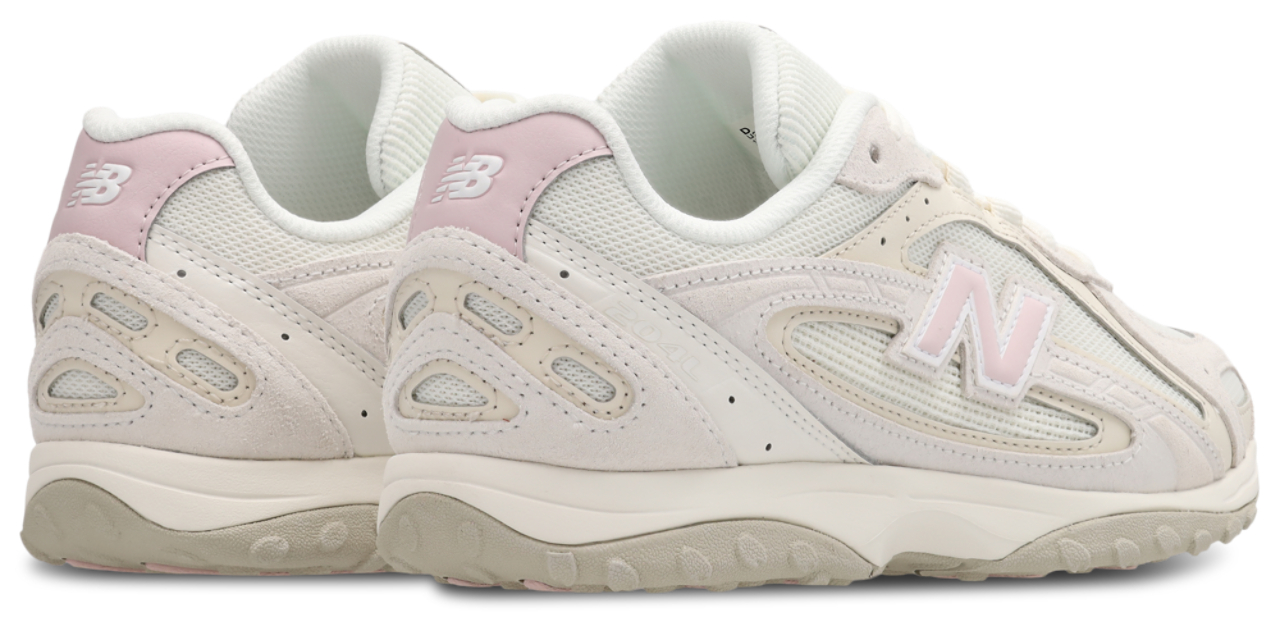 New Balance 204L Image 3 sur 8. Appuyez pour ouvrir la galerie de photos.