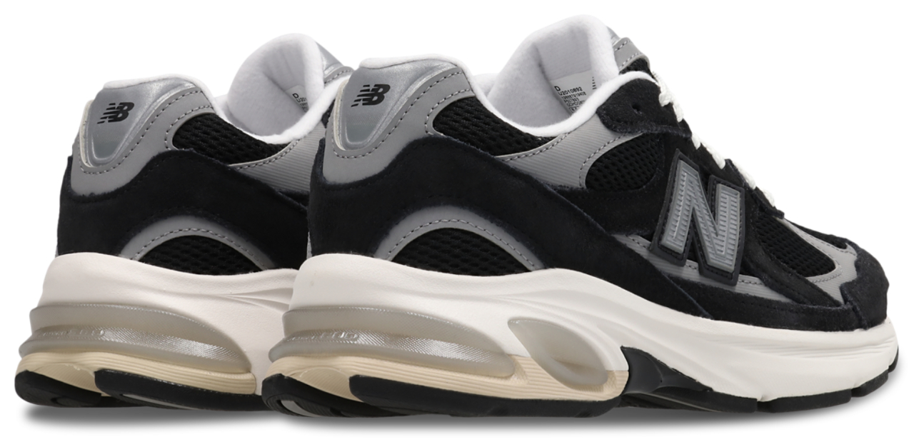 New Balance 2010 Image 3 of 8. Tap to open photo gallery.