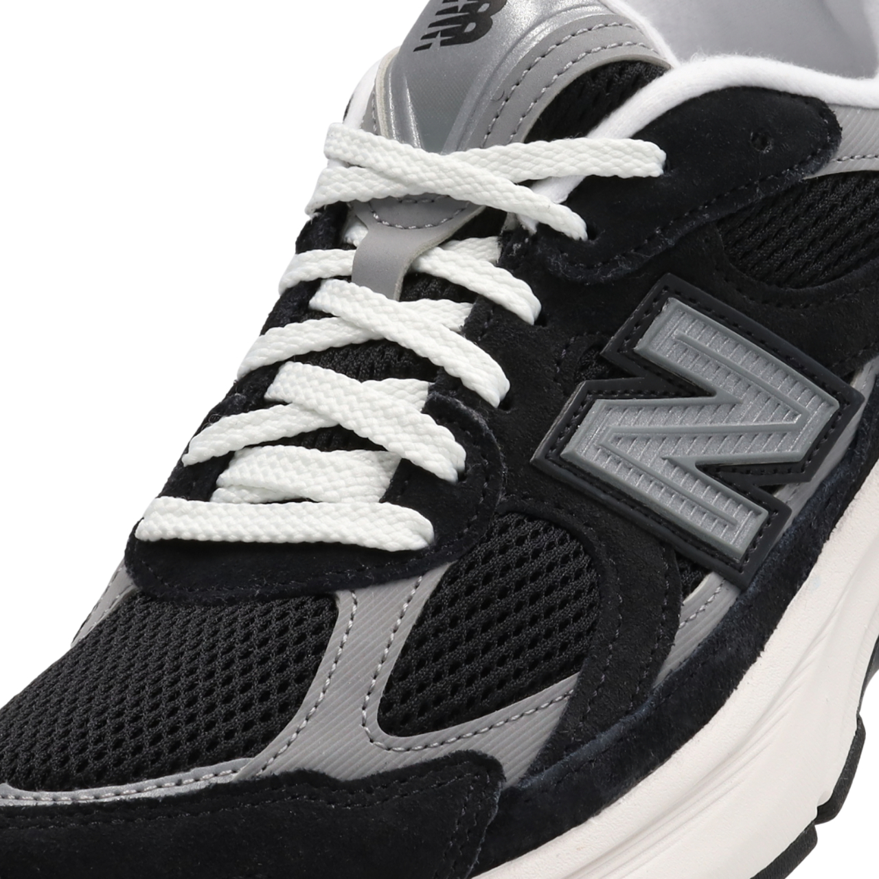 New Balance 2010 Image 8 of 8. Tap to open photo gallery.