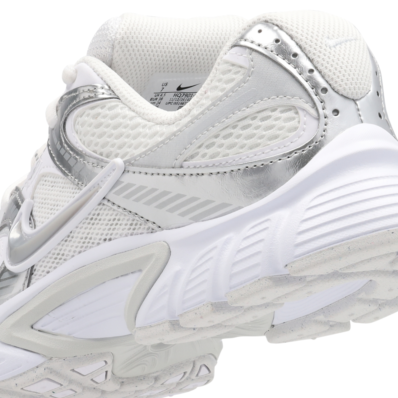 Nike V5 Rnr Image 7 of 8. Tap to open photo gallery.